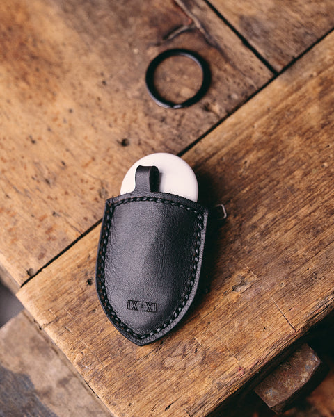 AirCrest – Handmade Leather Keychain