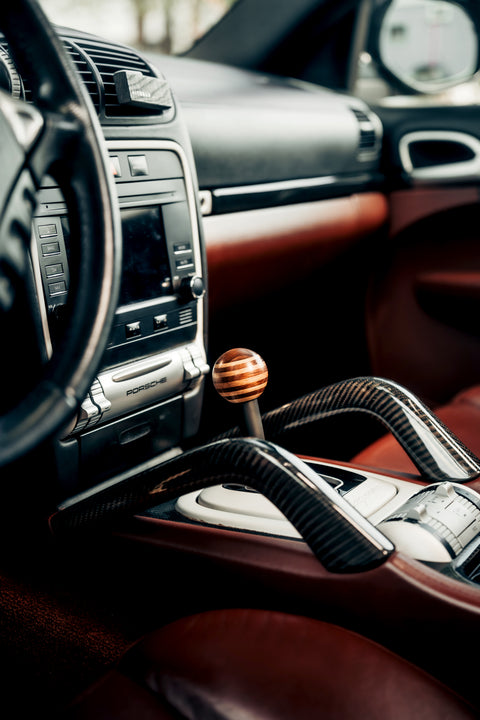 Tribute Shifter Tiptronic – Shift Knob for Porsche Cayenne 955 & 957