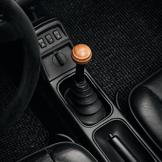 Tribute Shifter – Shift Knob for Porsche 964 & 993